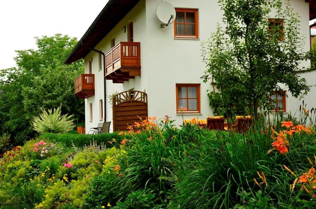 Ferienwohnung Stuiber Haarbach Εξωτερικό φωτογραφία